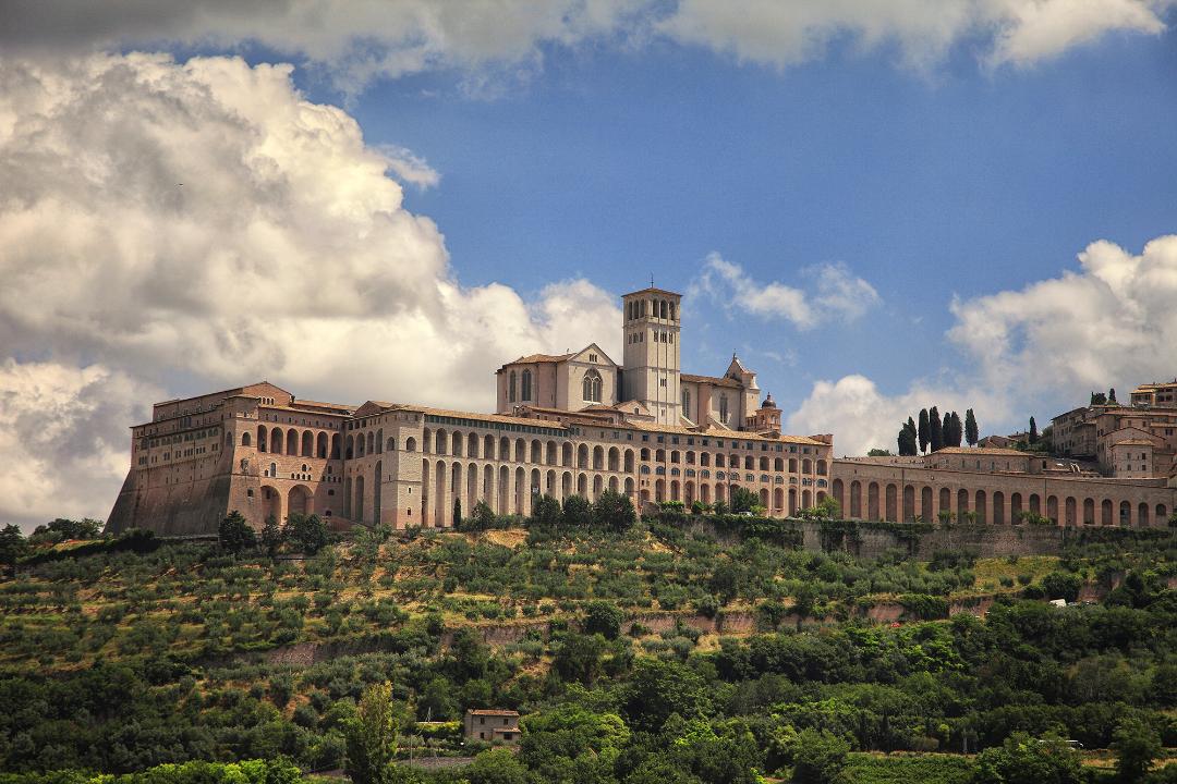 Immagine: Tag 2: Assisi – Spiritualität und Basilika des Heiligen Franziskus