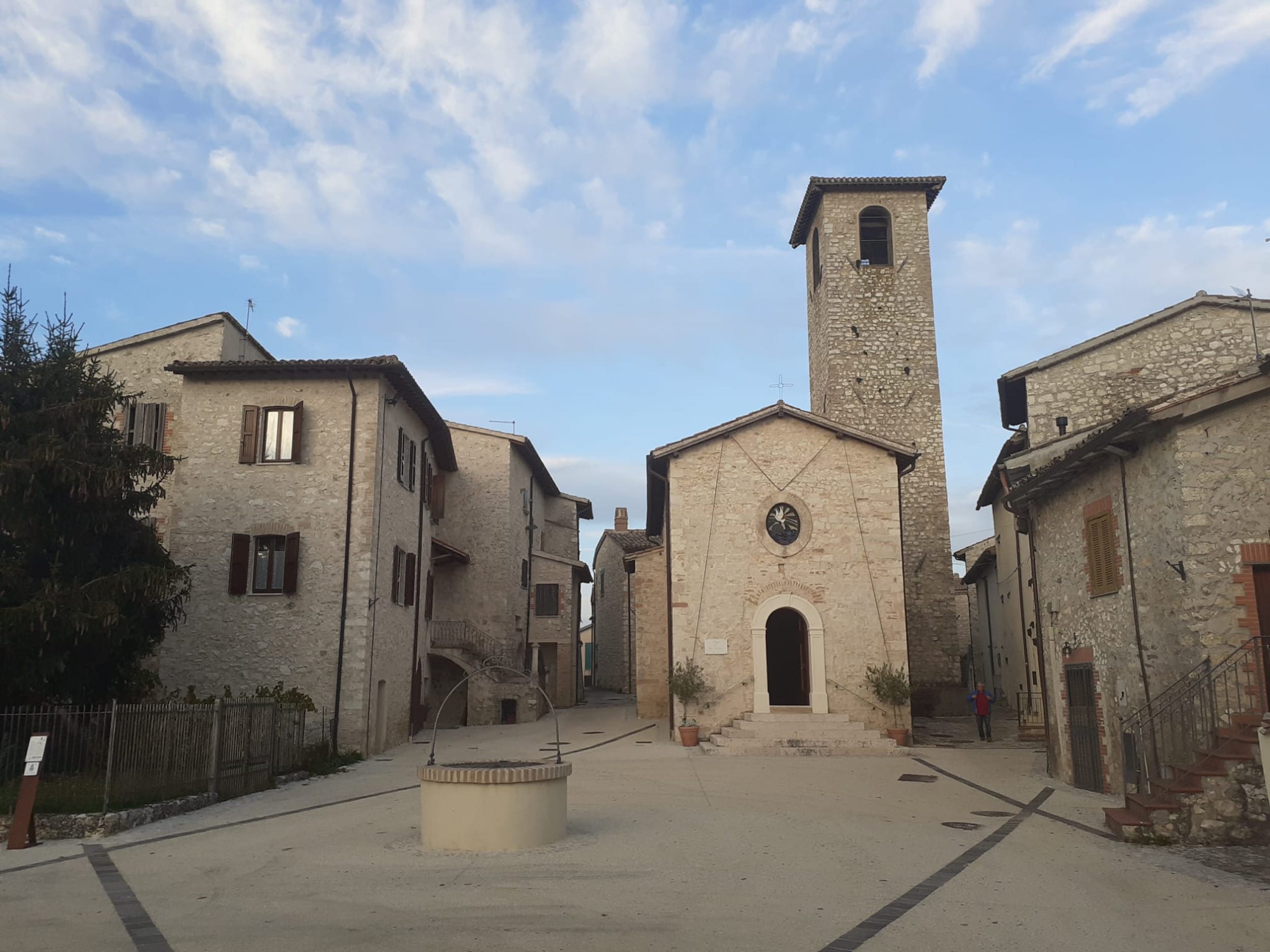 The Village of Pupaggi along the via della spina