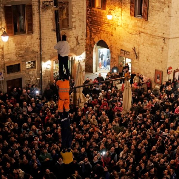 spielplan festa di san martino e albero della cuccagna - Gubbio