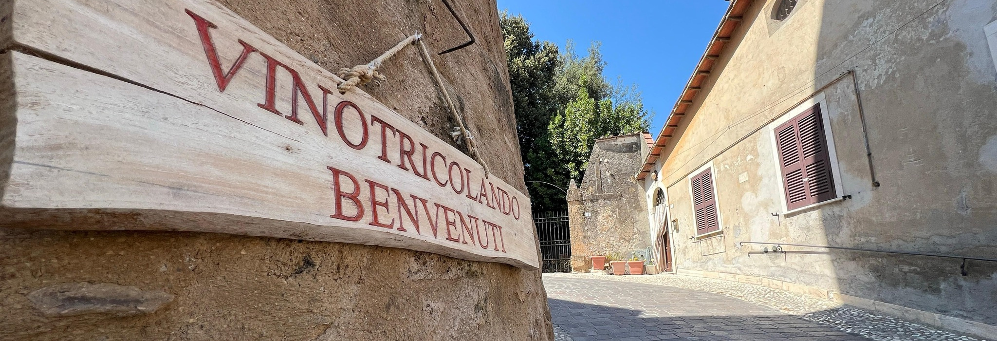 Welcome sign to VinOtricolando in Otricoli