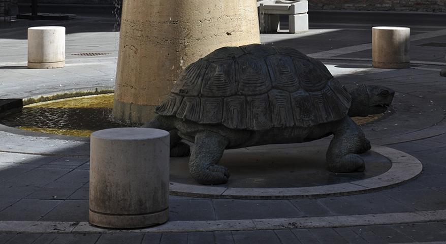 Fountain in memory of the fallen of Ivan Theimer
