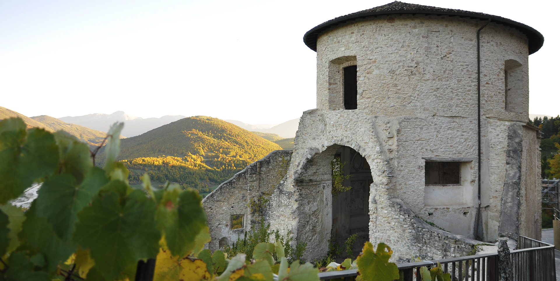 Ex Convento e Chiesa di Santa Caterina - Monteleone di Spoleto