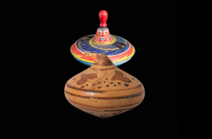 Museum's games. Ancient and modern toys