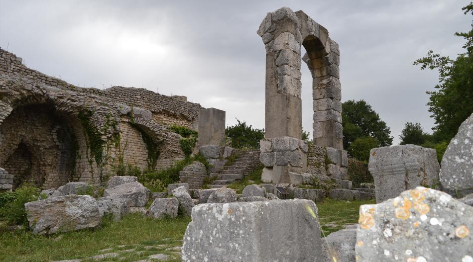 The Roman Amphitheatre in Carsulae