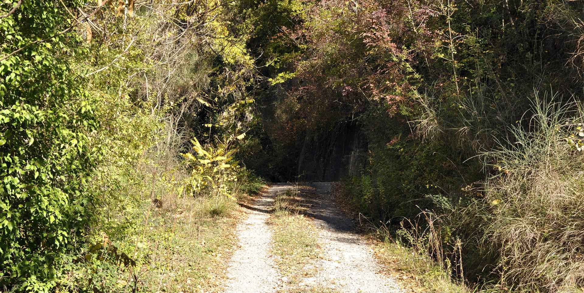 Valfabbrica tra arte, cultura e trekking