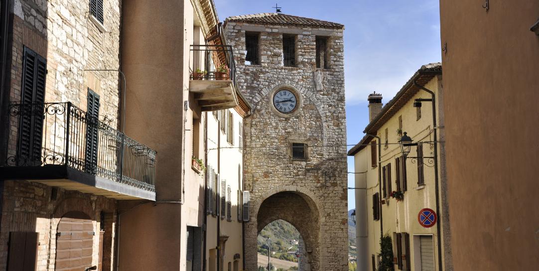 MTB - Panorami mozzafiato da Costacciaro al Monte Cucco