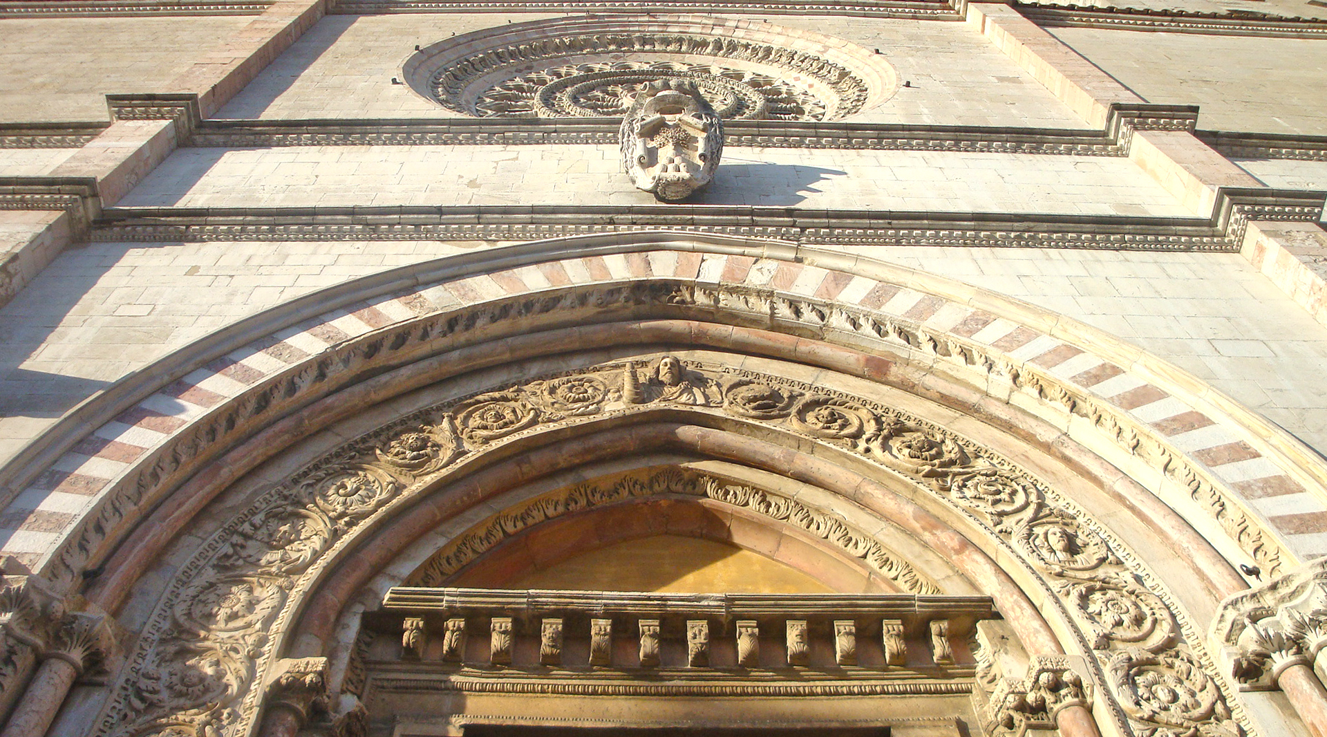 Le Cattedrali e  le chiese romaniche