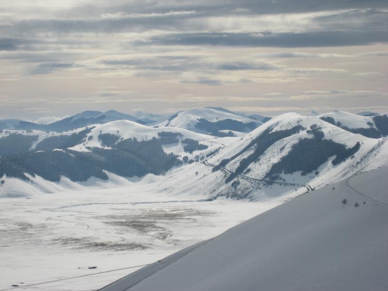 Snowshoe hiking in the Monti Sibillini