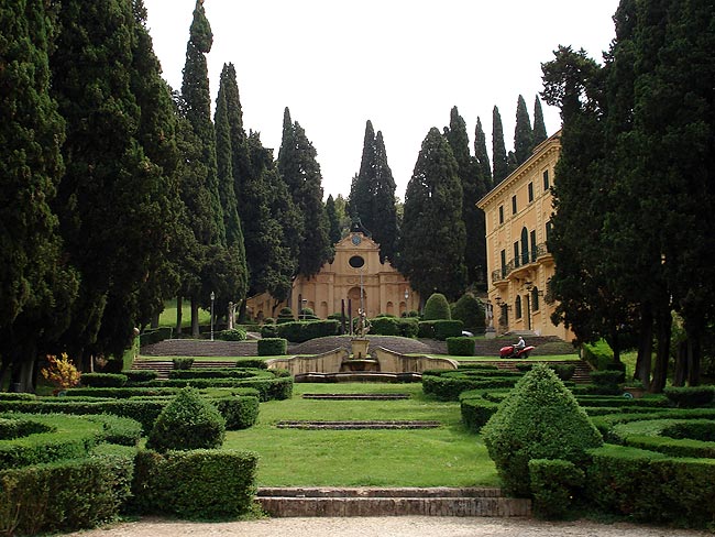From Spello to Assisi along the ancient Olive Way