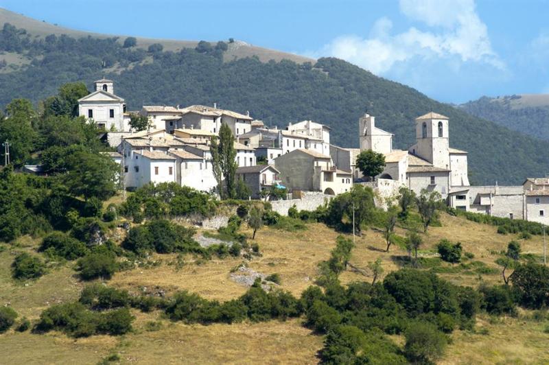 Titolo: Naturale Oaes der Berge Coscerno und Aspra