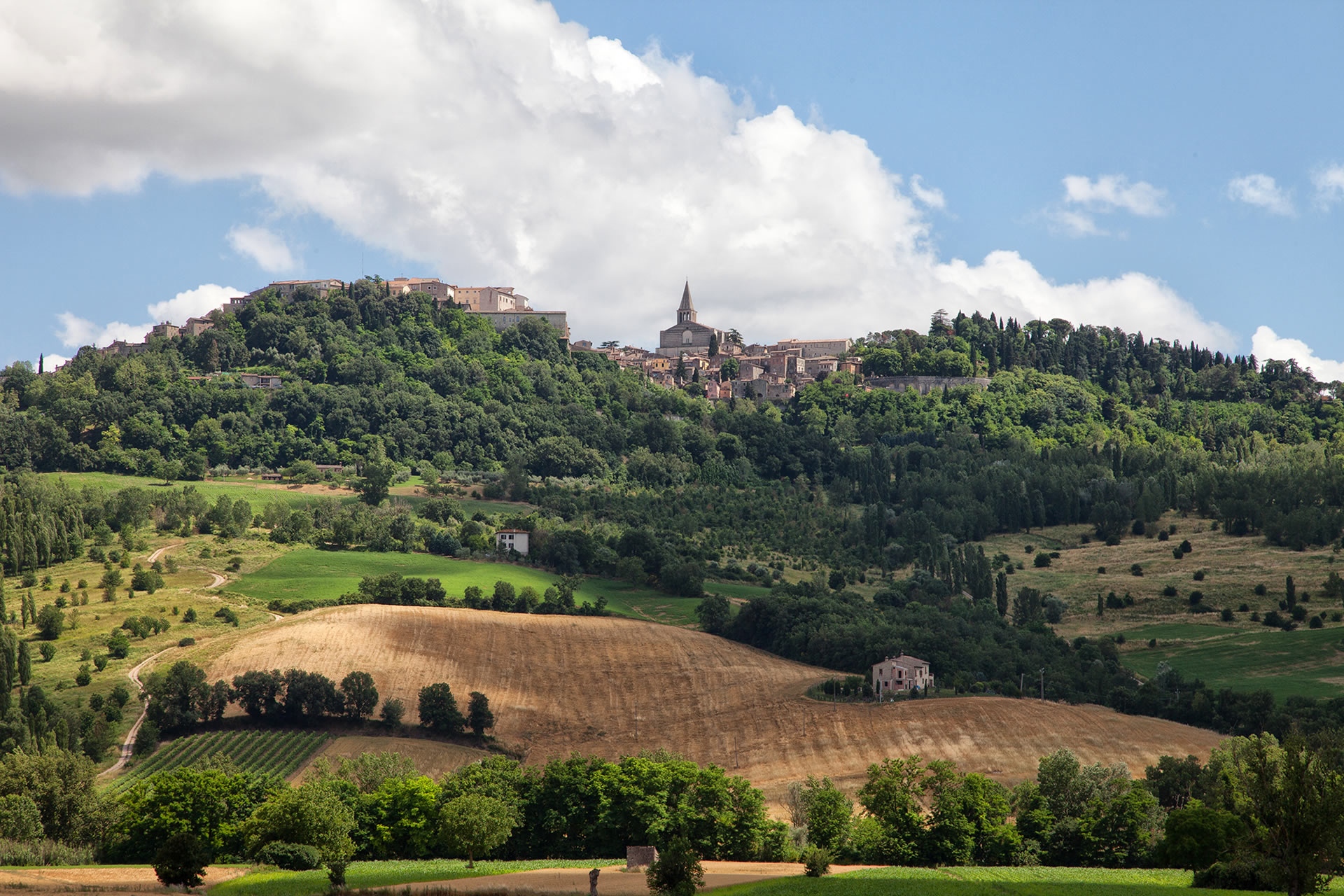 Pasqua in Umbria: sport, natura incontaminata e borghi medievali