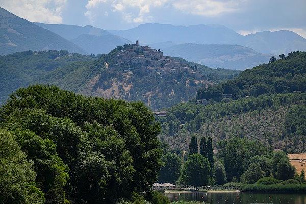 Rowing and other aquatic sports at Lake Piediluco