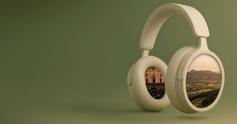  Composizione artistica che evoca il senso dell’udito: concerto in Piazza e panorama di Todi racchiusi in una cuffia. 