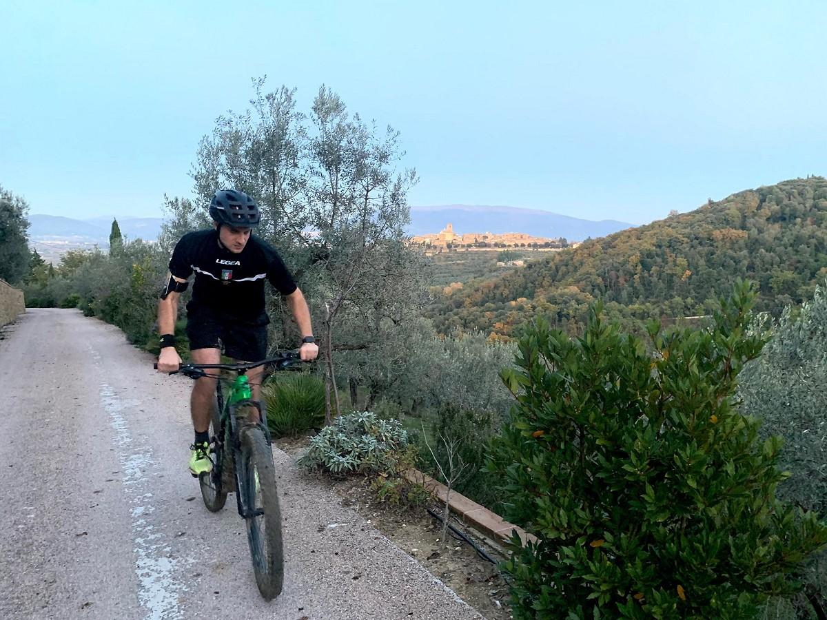 Titolo: BIKE