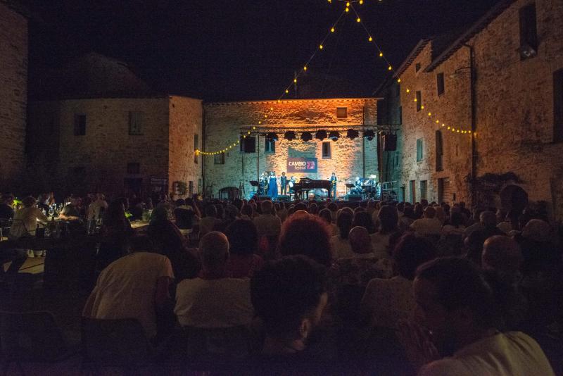 Plakat von Cambio Festival 2026 in Assisi und Perugia